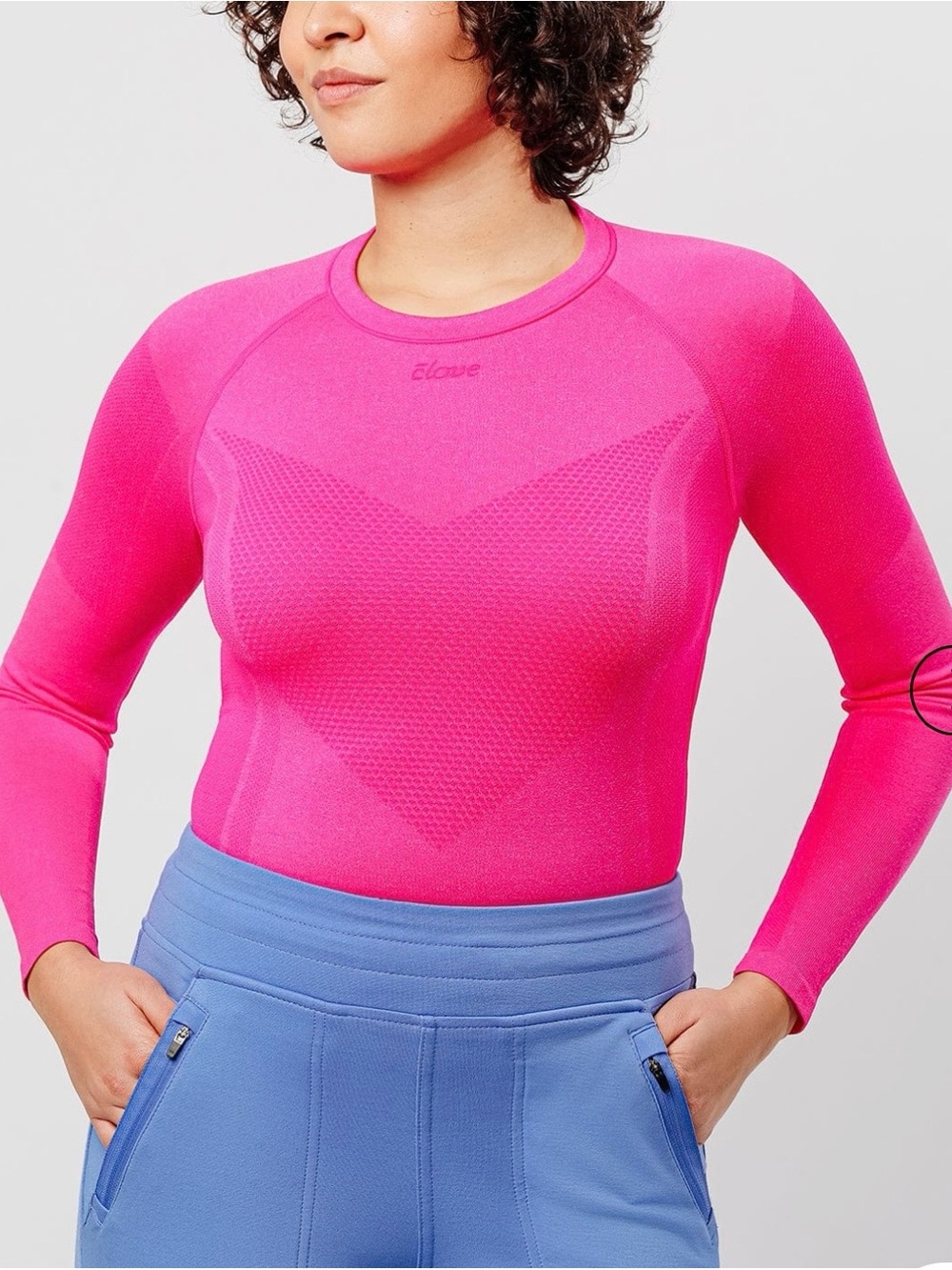 NWOT Clove Women's Featherlite™ Underscrub Crewneck Top S
